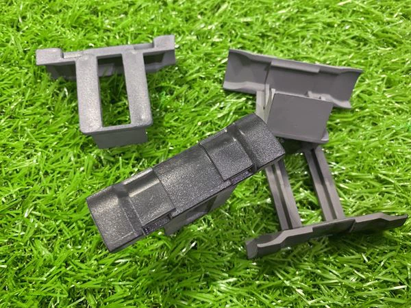 Water-free Solar Panel Cleaning System